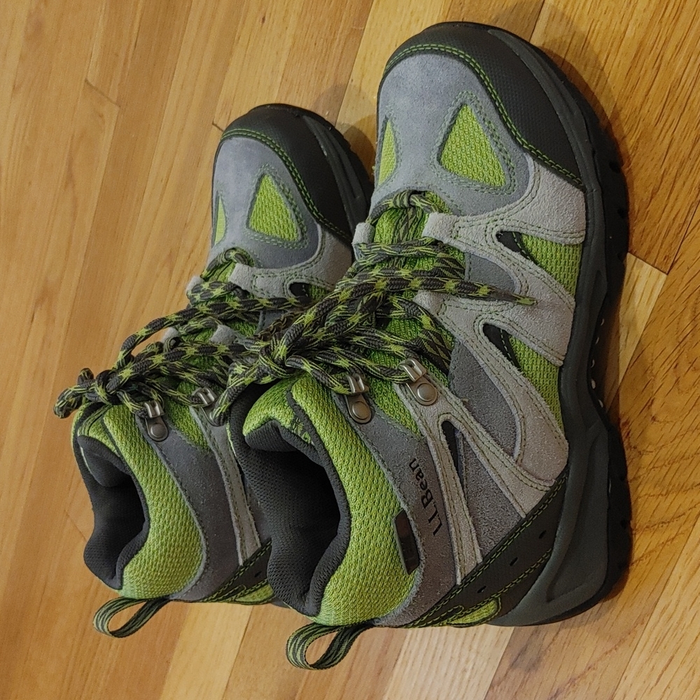L.L. Bean Kids' Trail Model Hikers, Size 5, Gray and Green, like new
